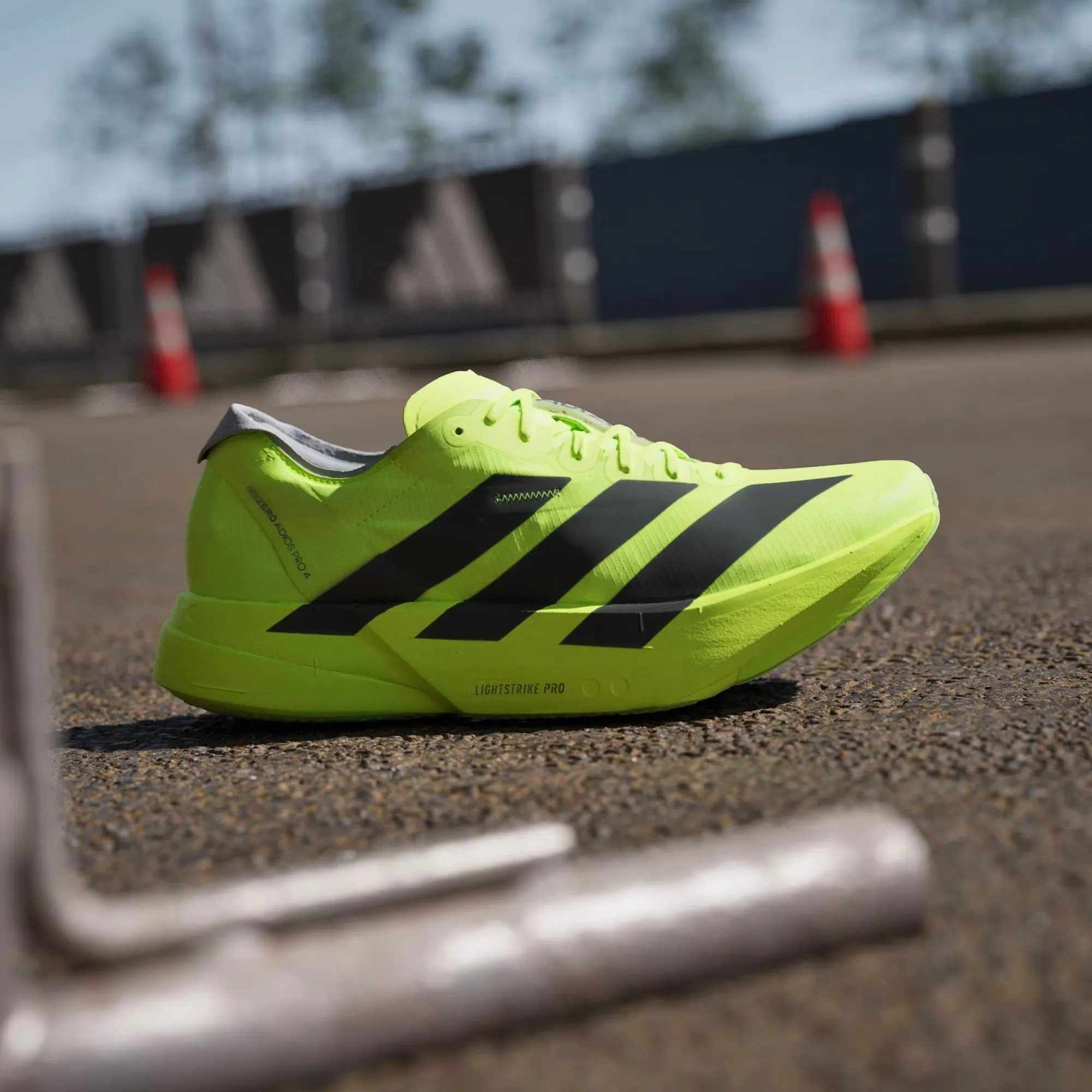 Adizero Adios Pro 4 W | Lucid Lemon/Core Black/Halo Silver