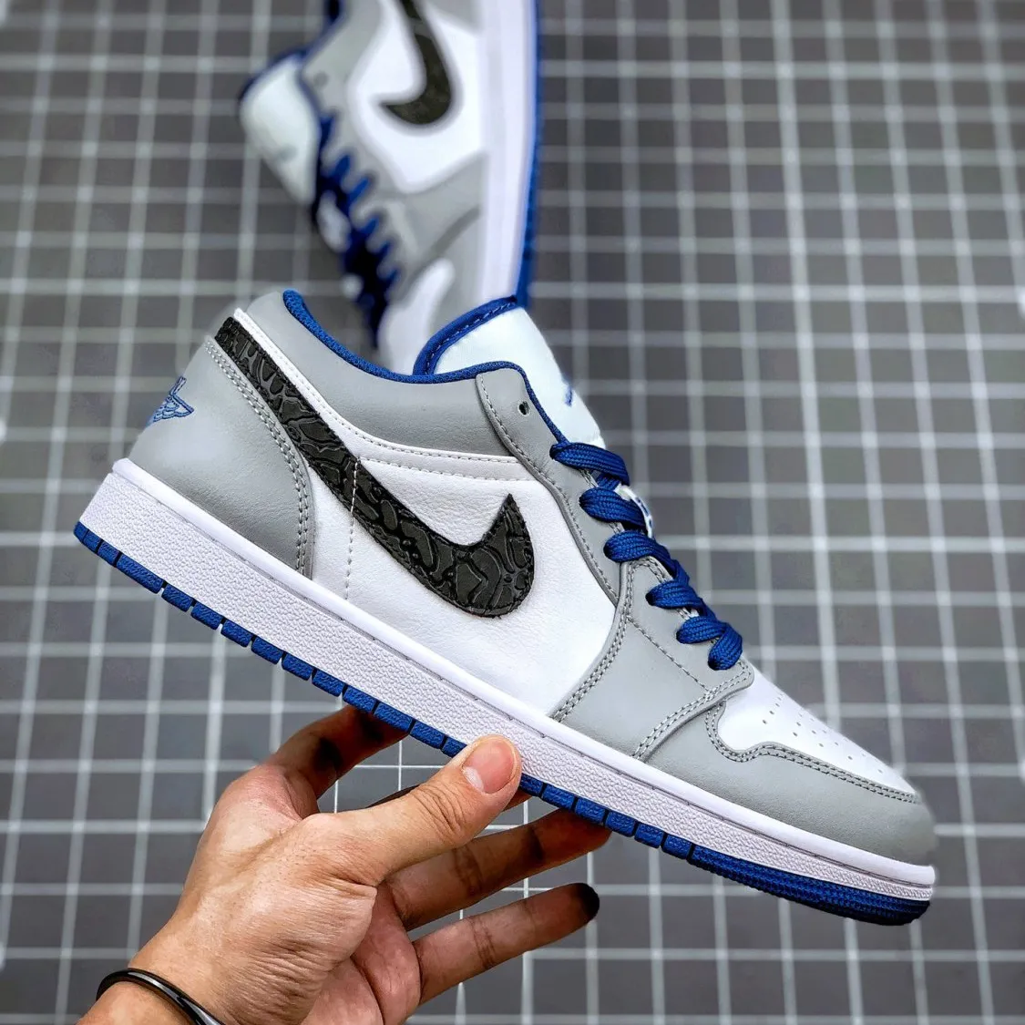 AIR JORDAN 1 LOW 'TRUE BLUE CEMENT First Copy