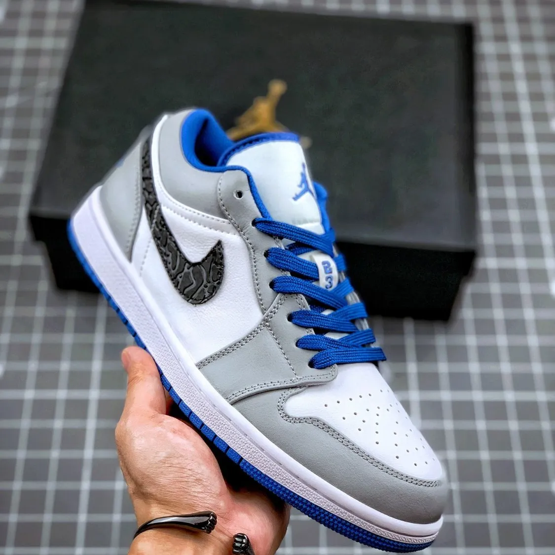 AIR JORDAN 1 LOW 'TRUE BLUE CEMENT First Copy