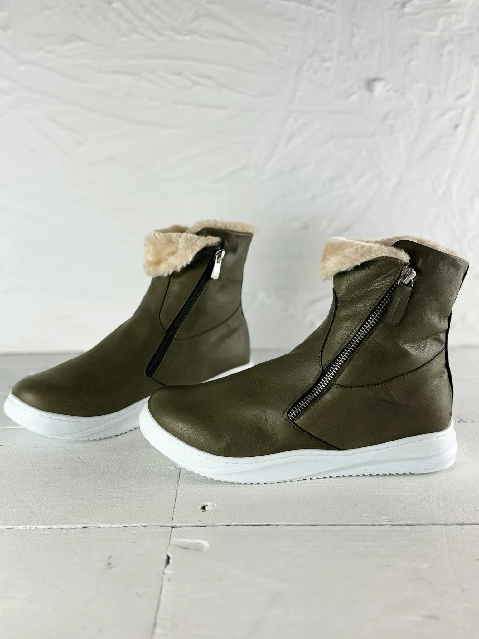 Faux Fur Lined Boots - 2 Colours