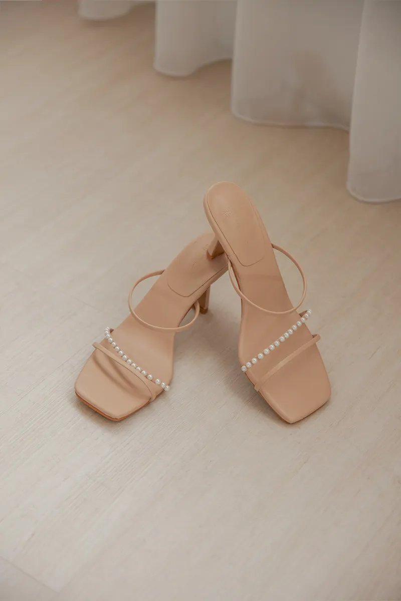 Henesey Pearl Strappy Heels in Nude