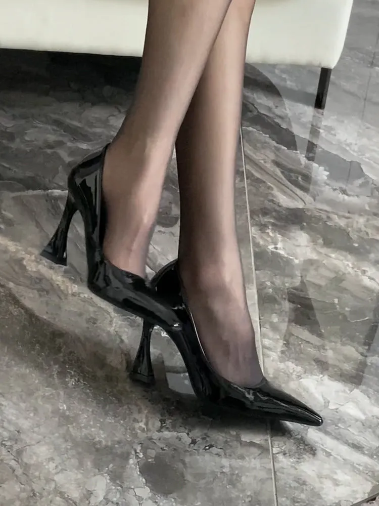 KalonBd Thick Elegant heel (Pre-Book)