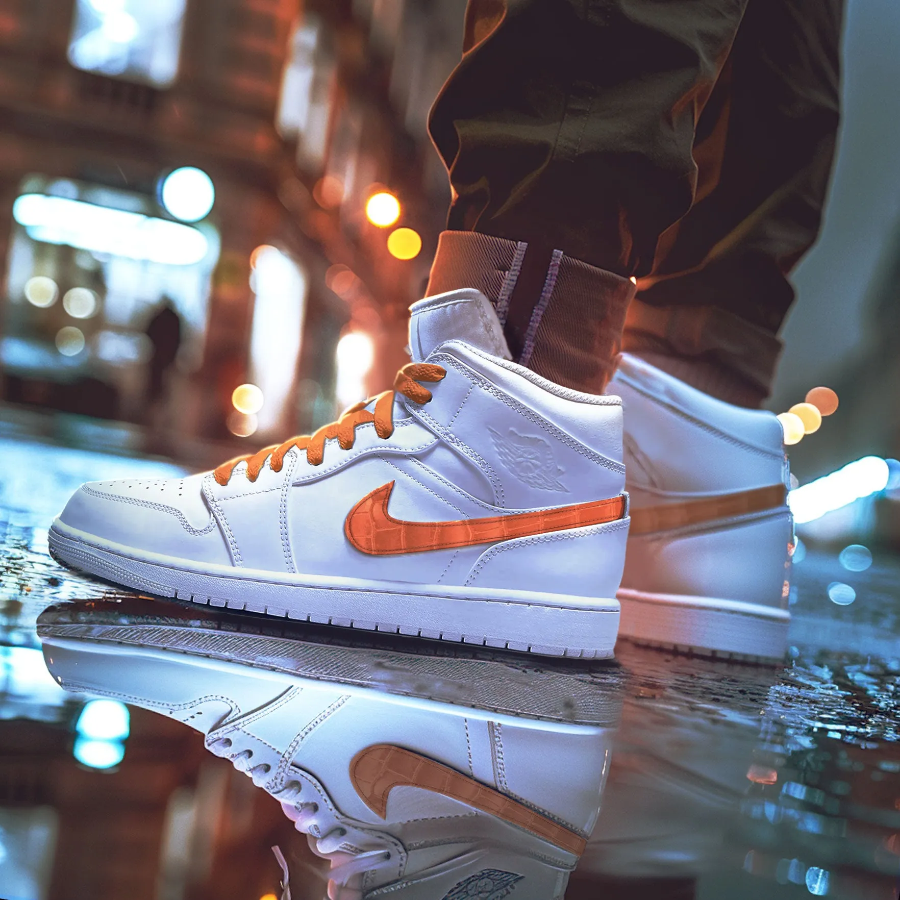 Sneakers Nike Air Jordan 1  - Custom Swoosh cuir - Alligator